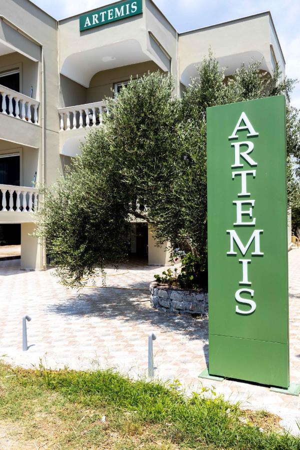 דירות Mavrovoúnion Pansion Artemis מראה חיצוני תמונה