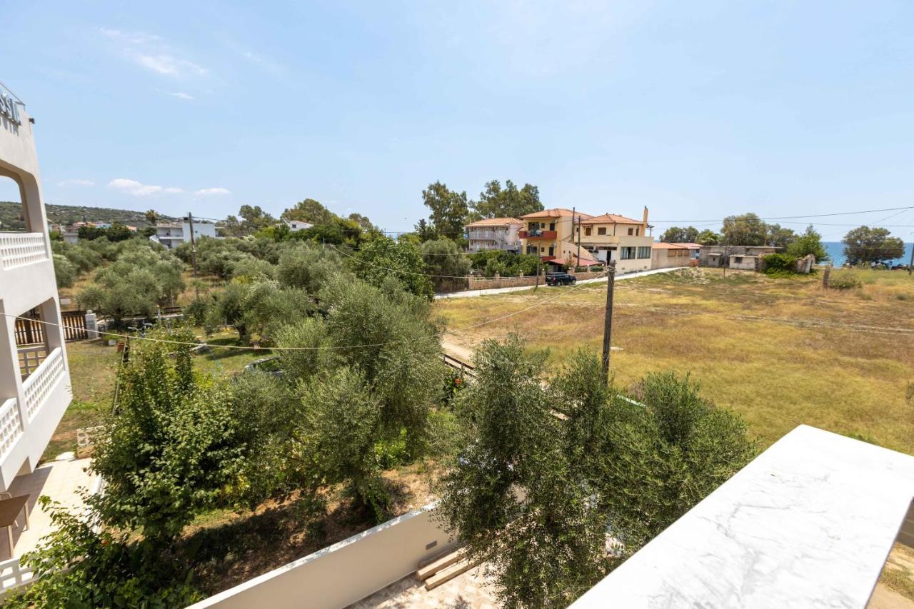 דירות Mavrovoúnion Pansion Artemis מראה חיצוני תמונה