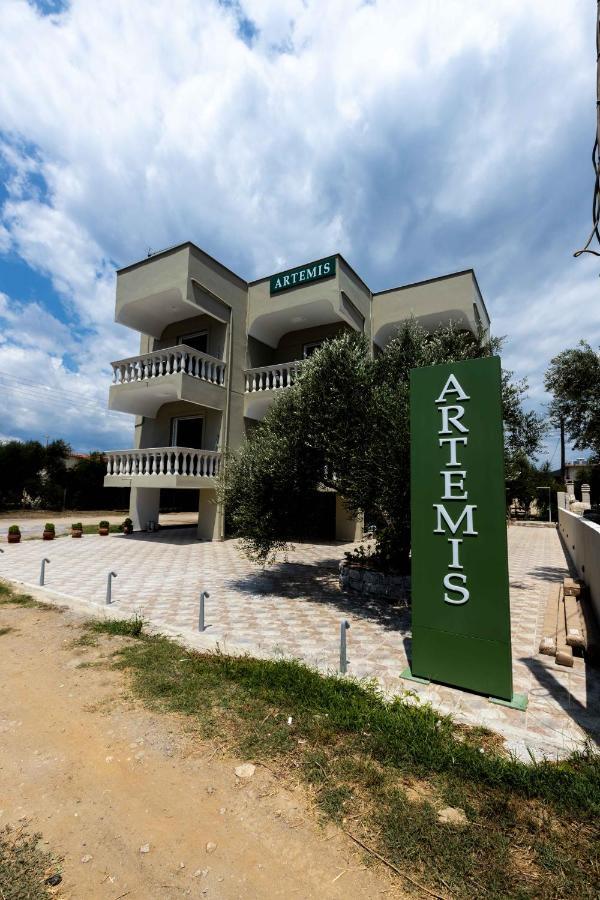 דירות Mavrovoúnion Pansion Artemis מראה חיצוני תמונה